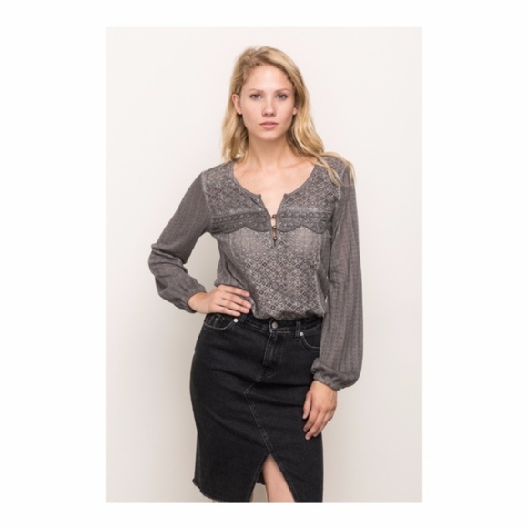 Mystree lace panel fabric mix knit top - Picture 4 of 5